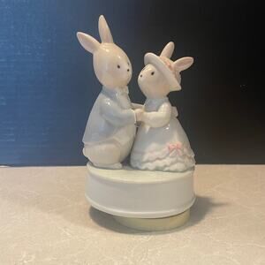 Vintage Norcrest bunny couple musical box boy & girl victorian easter porcelain